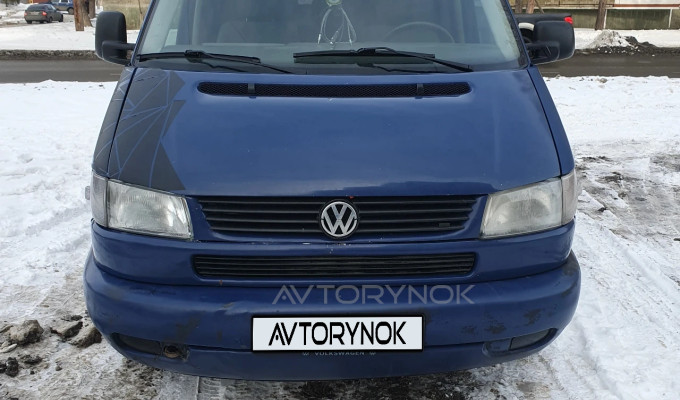 Volkswagen Caravelle 1996 года