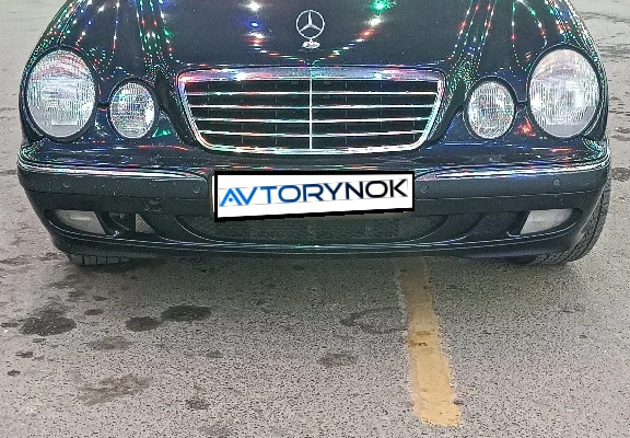 Mercedes-Benz E-Класс 2000 года