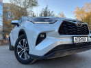 Toyota Highlander 2022 года