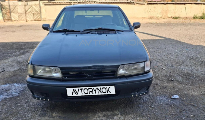 Nissan Primera 1991 года