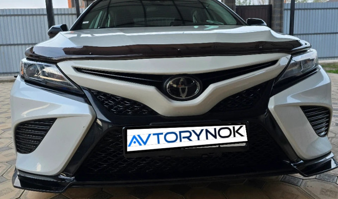 Toyota Camry 2019 года