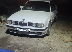 BMW 5 серия 1990 года