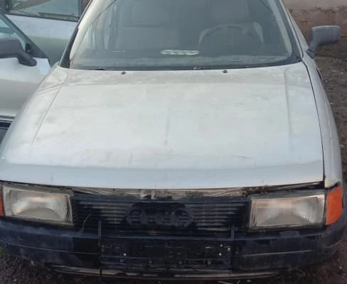 Audi 80 1990 года
