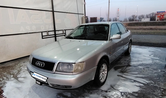 Audi 100 1991 года