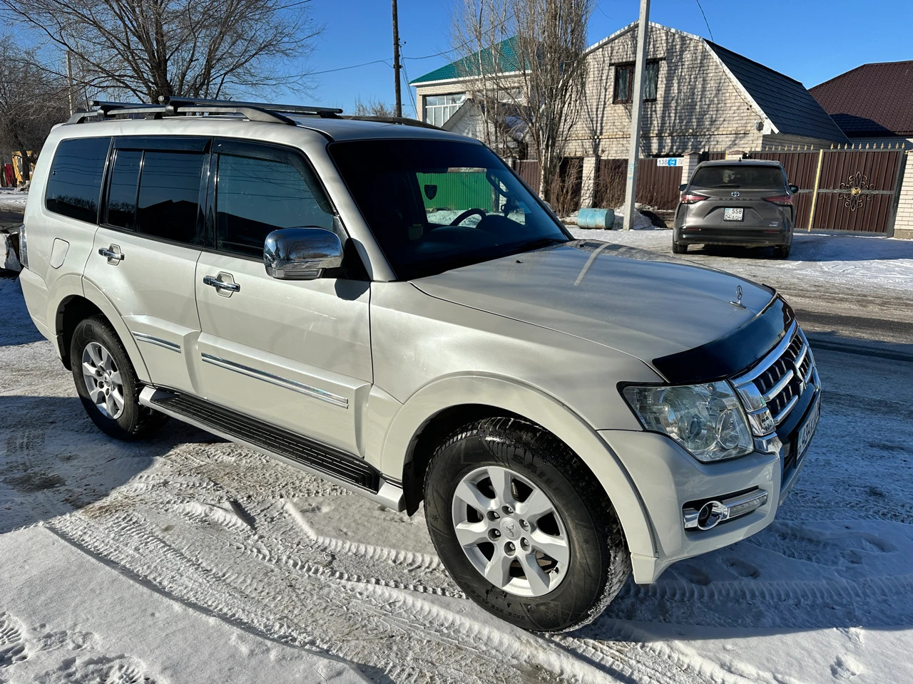 Mitsubishi Pajero, 2016