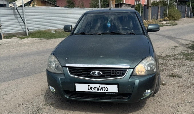 ВАЗ (Lada) Priora 2010 года