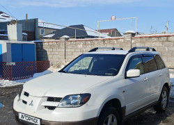 Mitsubishi Outlander 2003 года