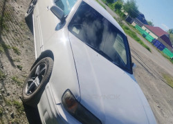 Nissan Cefiro 1995 года