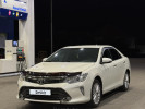 Toyota Camry 2015 года