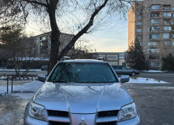 Mitsubishi Outlander 2007 года