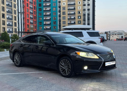 Lexus ES 2012 года