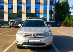 Toyota Highlander 2013 года