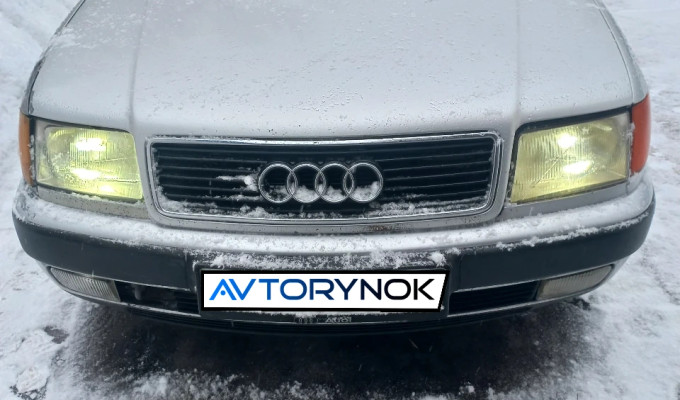 Audi 100 1993 года