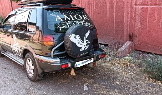 Mitsubishi RVR 1995 года