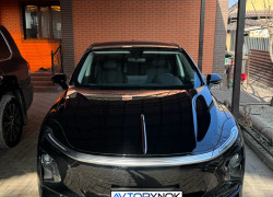 Hongqi E-QM5 2025 года