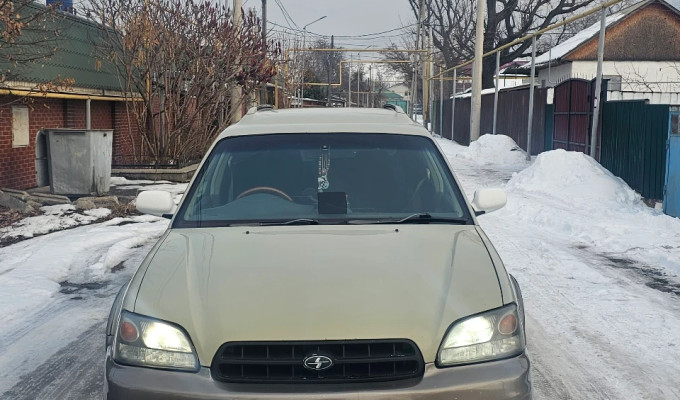 Subaru Legacy 1999 года