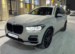 BMW X5 2020 года