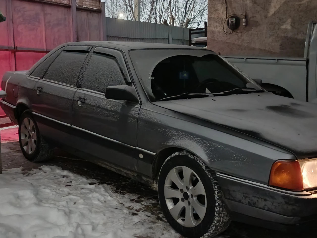 Audi 200, 1990
