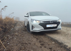 Hyundai Elantra 2019 года