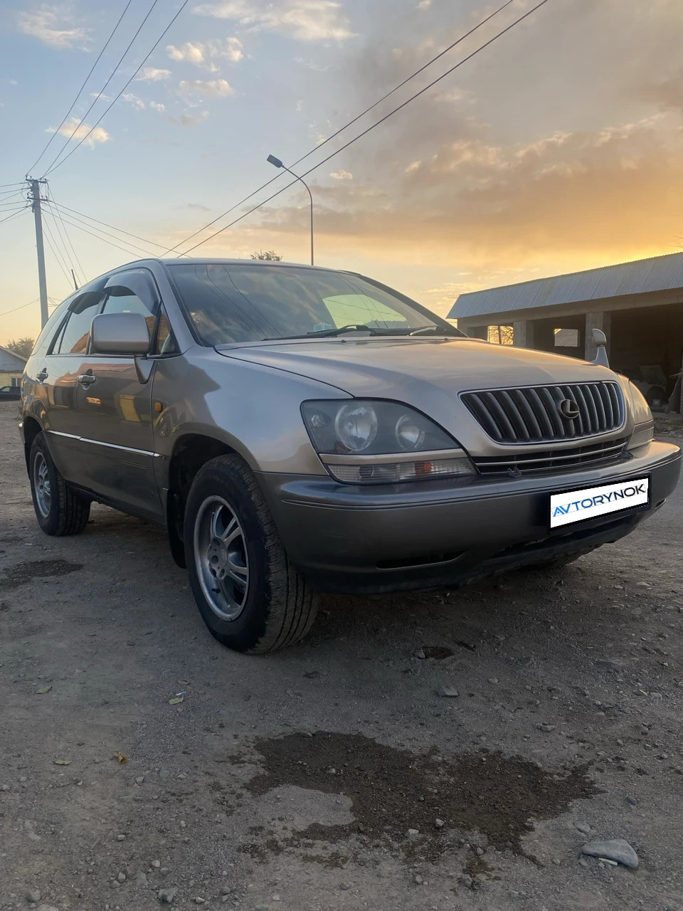 Toyota Harrier, 1998