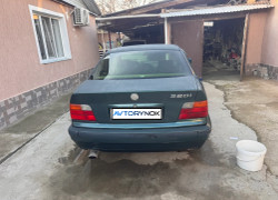 BMW 3 серия 1991 года