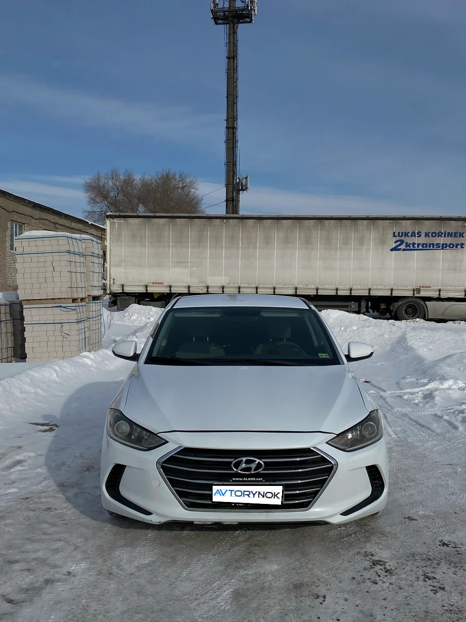 Hyundai Elantra, 2017