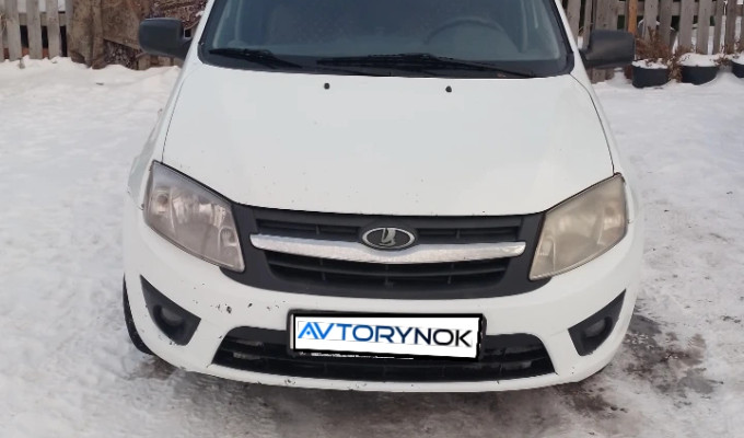 ВАЗ (Lada) Granta 2013 года
