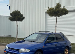 Subaru Impreza 1994 года