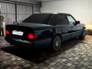 Mercedes-Benz E-Класс 1995 года