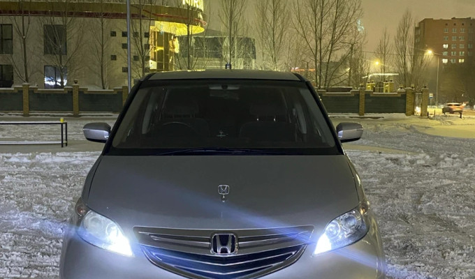 Honda Elysion 2006 года