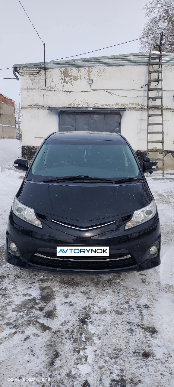 Toyota Estima, 2010