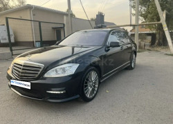 Mercedes-Benz S-Класс 2007 года