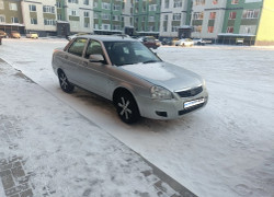 ВАЗ (Lada) Priora 2013 года