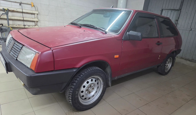 ВАЗ (Lada) 2108 1992 года
