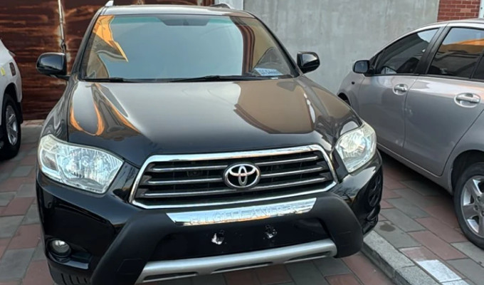 Toyota Highlander 2011 года