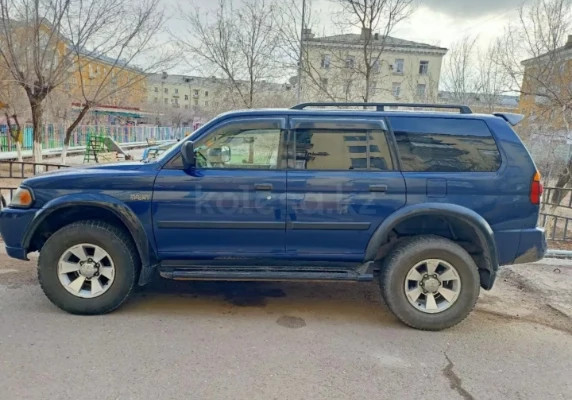 Mitsubishi Montero Sport 2001 года