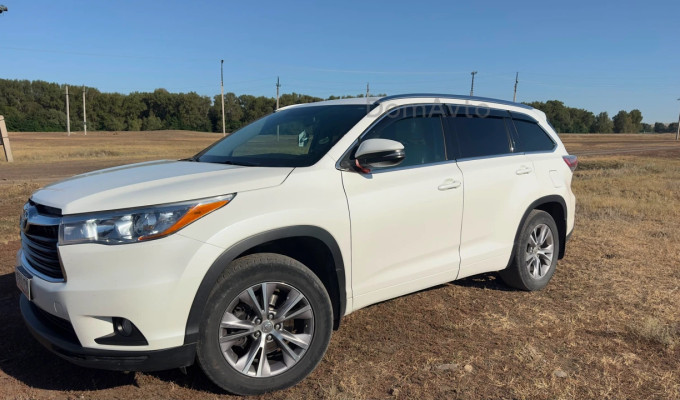 Toyota Highlander 2015 года