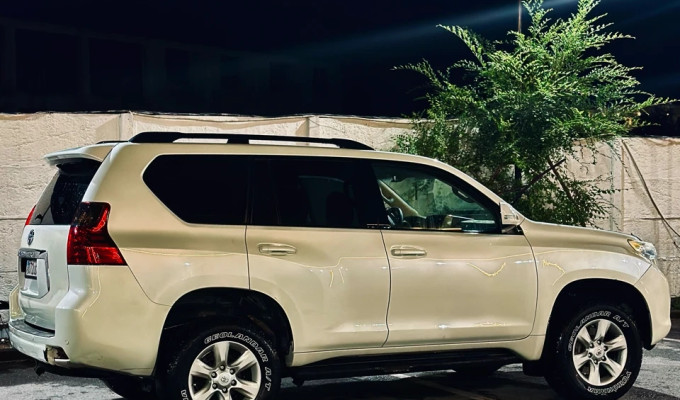 Toyota Land Cruiser Prado 2010 года