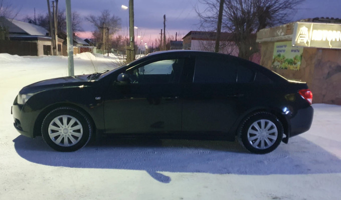 Chevrolet Cruze 2010 года