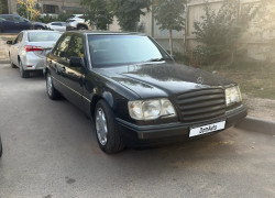 Mercedes-Benz E-Класс 1989 года