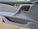 Mercedes-Benz E-Класс 2001 года