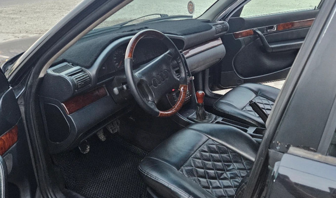 Audi S4 1993 года