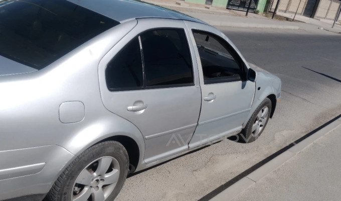 Volkswagen Jetta 2002 года