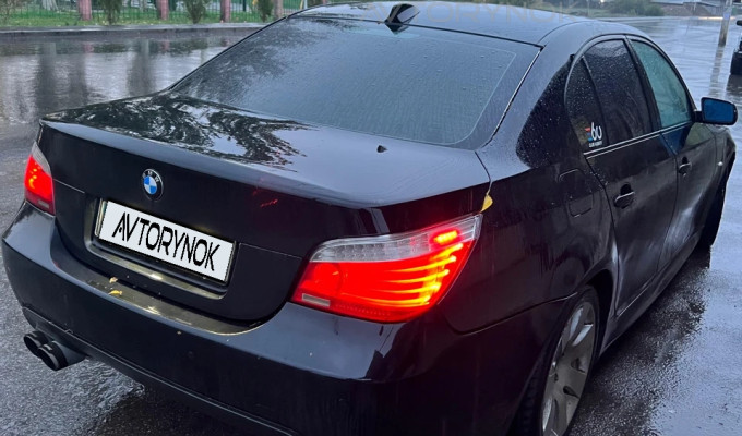 BMW 5 серия 2008 года