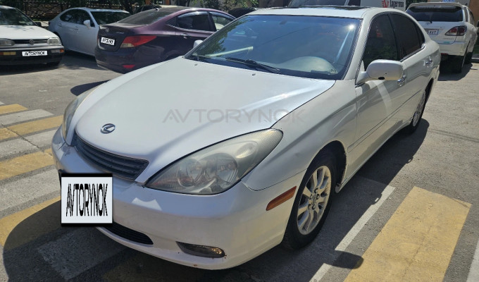 Lexus ES 2004 года