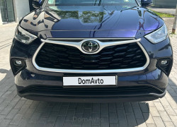 Toyota Highlander 2020 года