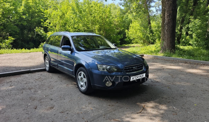 Subaru Outback 2004 года