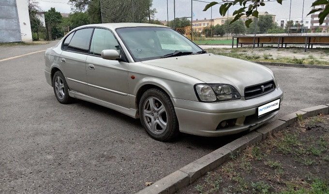 Subaru Legacy 1999 года