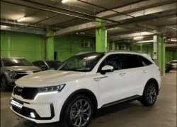 Kia Sorento 2021 года