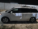 Toyota Sienna 2015 года